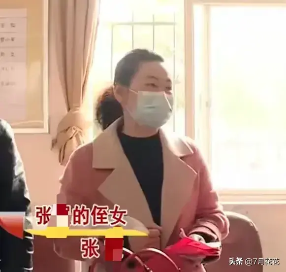 丈夫头七，妻子穿红衣，跪求分252万遗产，13岁儿子：习俗都不懂