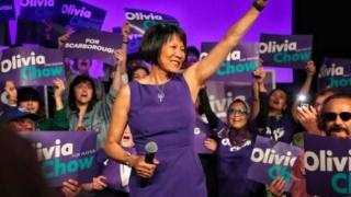 加拿大多伦多选出首位华人市长