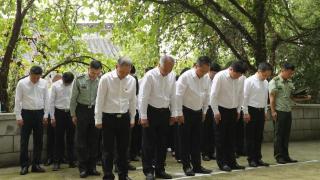 武汉市洪山区举行烈士纪念日公祭活动