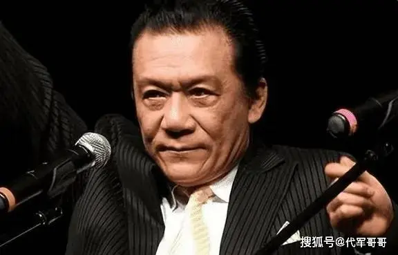 侯耀文已离世17年，曾经爱妻被“侄儿撬走”，剧情太狗血