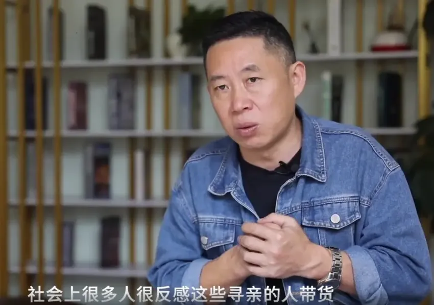 孙卓放暑假回山东玩，是否看望养家父母？孙海洋：不会问，他开心就好