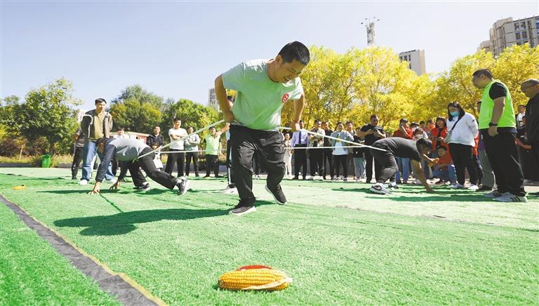 固安：举办乡村趣味运动会