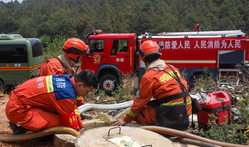 云南玉溪江川山火全部扑灭，转入清理阶段