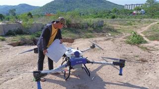 培训植保无人机“飞手” 助力农业生产提质增效