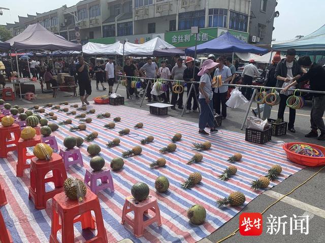 三月半，赶庙会，挤晦气