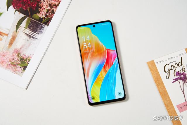 千元机也这么卷？OPPO A1真机上手，全方位满满的越级体验