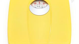 为了保证体内有正常比例的脂肪，我们有哪些措施？参考下