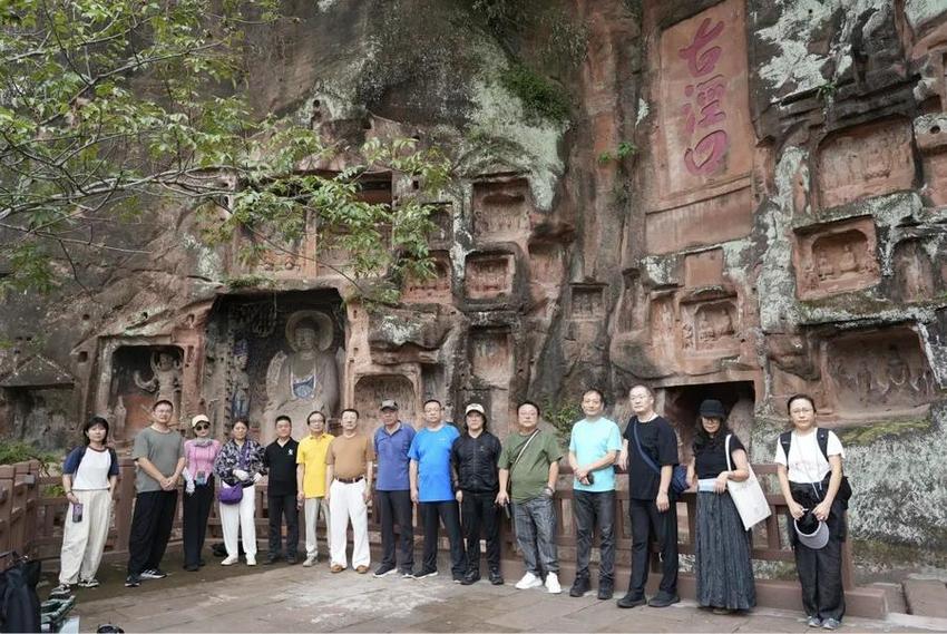 山水此相逢——山东画院写生采风团川渝行侧记