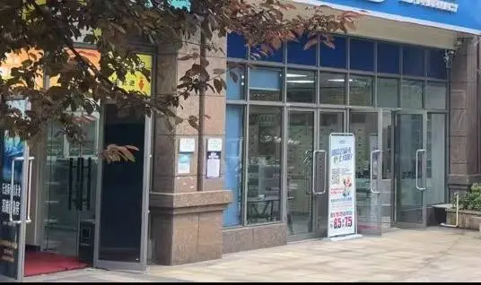 健身房突然闭店学员需去几公里外上课？新店：一个品牌不同老板，可免费上