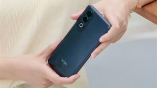 OPPO美女产品经理晒OPPO K12 Plus：6400mAh续航怪兽来了