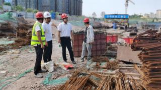 泸州市龙马潭区安宁街道：赶在异常天气来临前做好建筑工地高空作业检查