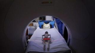 英媒：X光和CT扫描显示，墨西哥曝光的“外星人干尸”未经组装或操纵