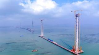 黄茅海跨海通道最后一座主塔封顶2024年竣工