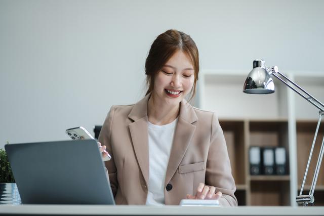 强势的女人适合找什么样的老公