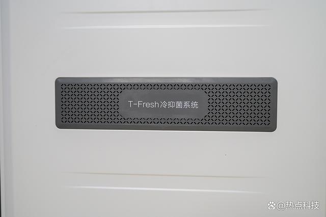 TCL超薄零嵌冰箱T9评测：零距离无缝嵌入 还能长久保鲜