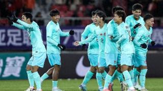 6-0！中国男足吊打亚洲鱼腩，2连胜力压韩国登顶，日本籍主帅神了