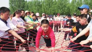 多彩课程 点亮学生幸福童年