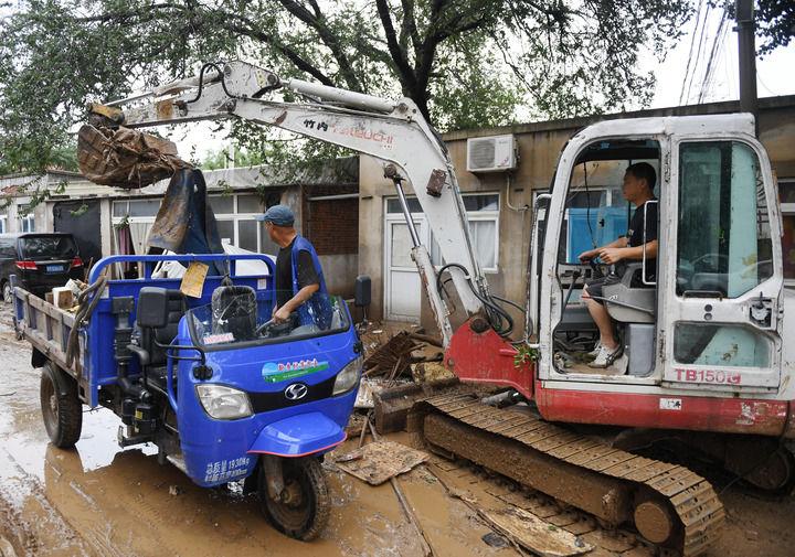 全力以赴打赢防汛抢险硬仗——华北、黄淮等地抗击汛情一线直击