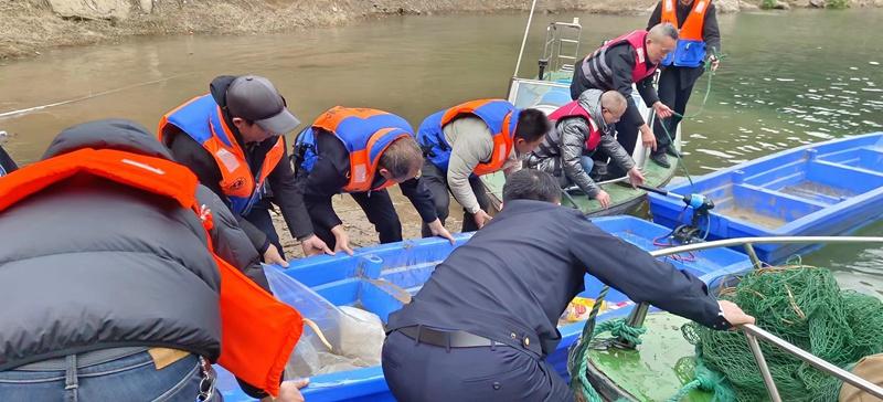 遵义：习仁桐三地开展共管水域联合执法行动