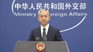 外交部：中美企业间开展正常经贸合作不应当被政治化