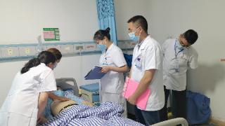 规范临床教学查房流程 重庆市红十字会医院（江北区人民医院）举办临床教学查房比赛