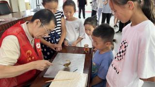 齐河县“彩虹课堂”志愿服务点亮儿童暑期“多彩梦”