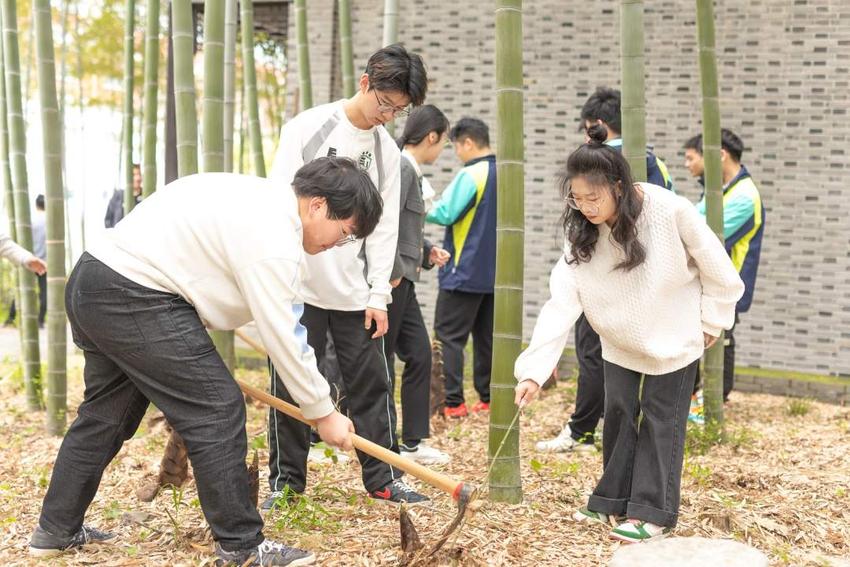 无锡工艺职业技术学院打造“竹林大思政课”