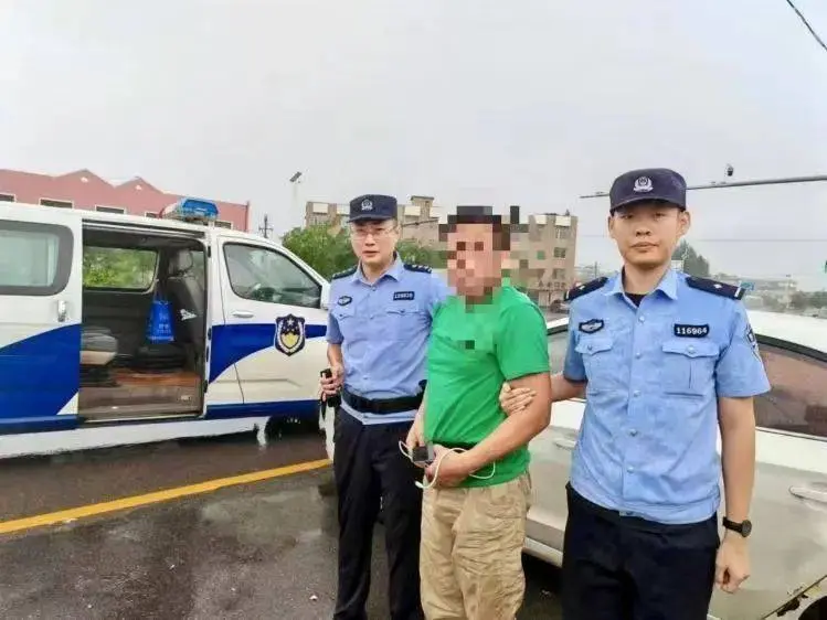 男子发布交警“拦路抢劫”虚假视频，刑拘！