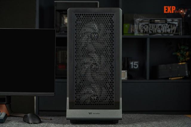 Thermaltake劲透 Ceres500 TGARG评测