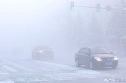 黑龙江漠河迎来极寒天气早晨最低气温降至-50℃以下