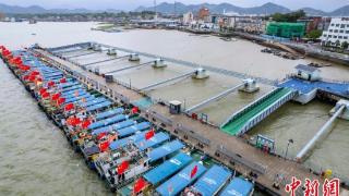 台风“海葵”来袭 浙江宁海有序组织游客疏散