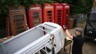 英国：修复传统电话亭