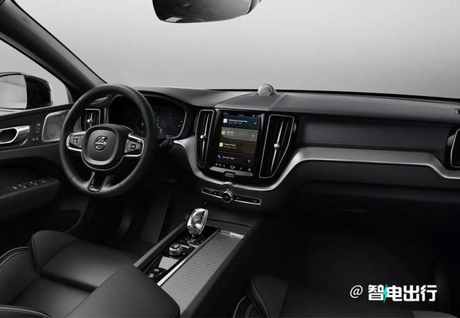 沃尔沃XC60新车型曝光，四季度开启预订工作