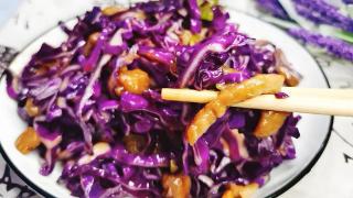 五道美味紫甘蓝炒菜大公开：简单易做，营养满分的家常佳肴