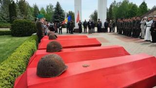 摩尔多瓦两座伟大卫国战争烈士纪念碑被修复