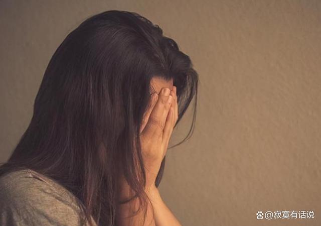 男女之间，相处多久才能同居住一起？”4个女孩给了答案