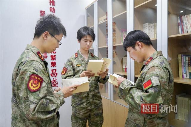 武汉蔡甸区人武部组织开展“民兵读书日”主题活动