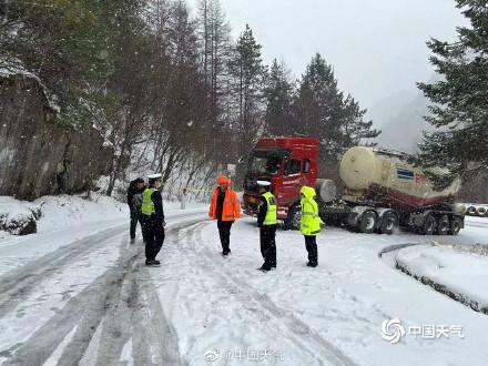 河南、陕西、湖北等地出现暴雪黄色预警