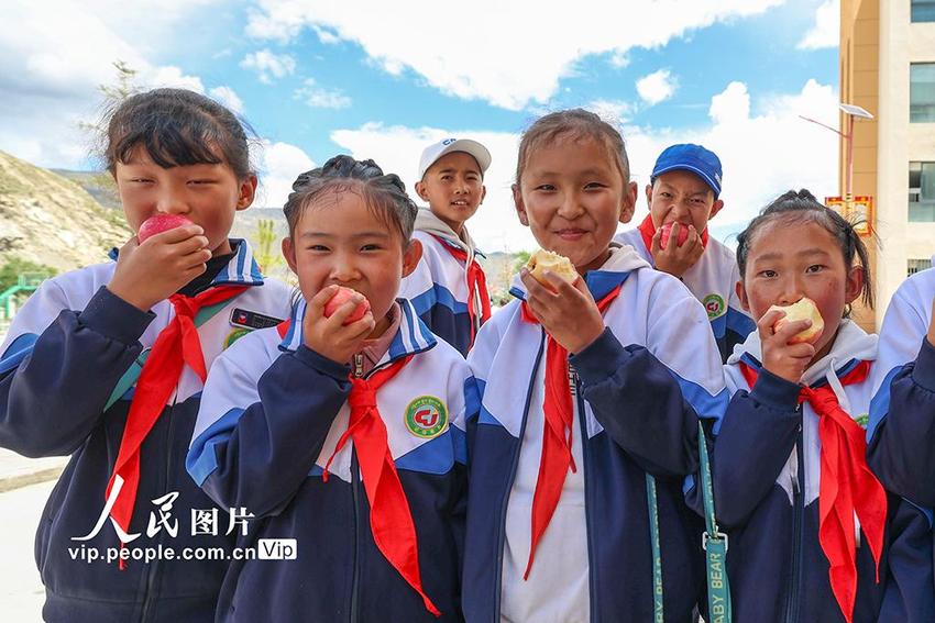 西藏琼结：高海拔小学迎来开学季