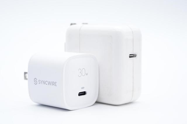 syncwire30w氮化镓充电器拆解