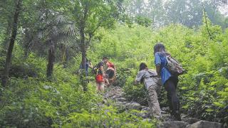 记者实探赵公山后建议： 山高水险 莫高估体力低估风险