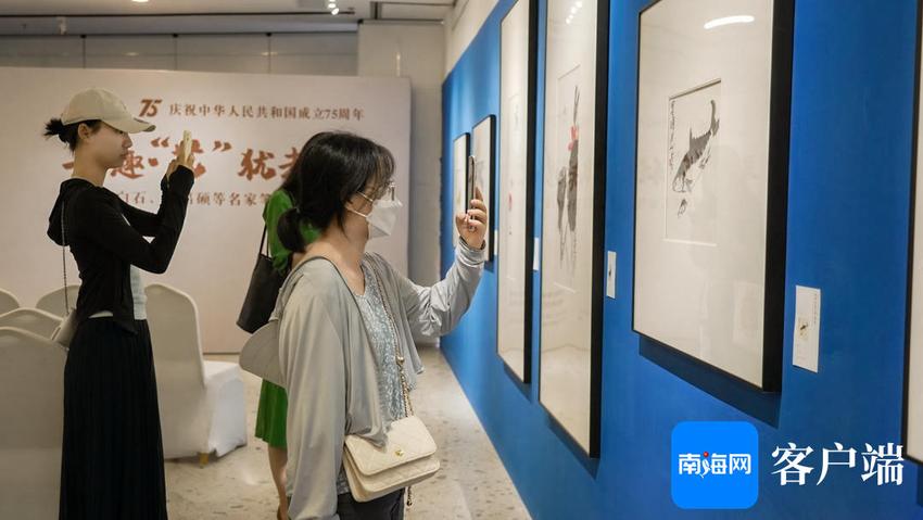 “齐白石、吴昌硕等名家笔下的四季生机”画展三亚开幕