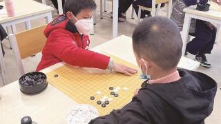 我州举办首届小学生围棋比赛