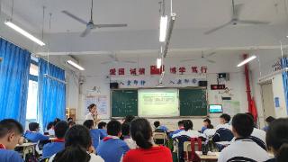 逃离深圳教师岗的“985”毕业生：等不到公租房，提着神经怕被家长投诉