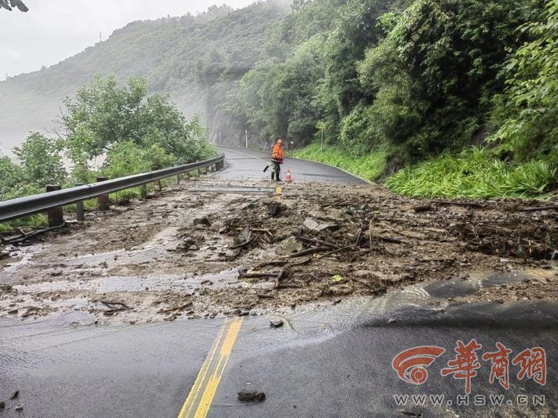 全省普通干线公路共21条110余处受灾 公路部门全力保通保畅