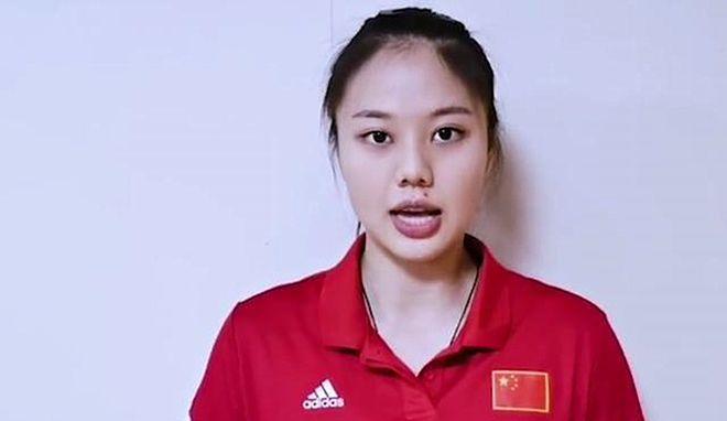 中国女排重用新人！蔡斌提到7人，肯定2位小将，解释朱婷落选原因