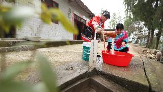 印江：土家儿女赶制印筒粑迎新年