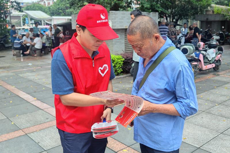 守护万家平安 鹿寨县“消小青”在行动