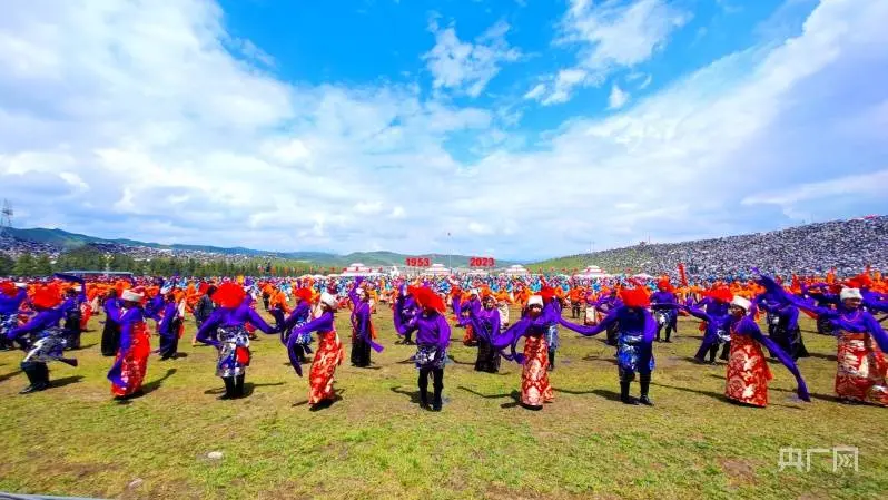 甘肃甘南藏族自治州成立70周年庆祝大会举行