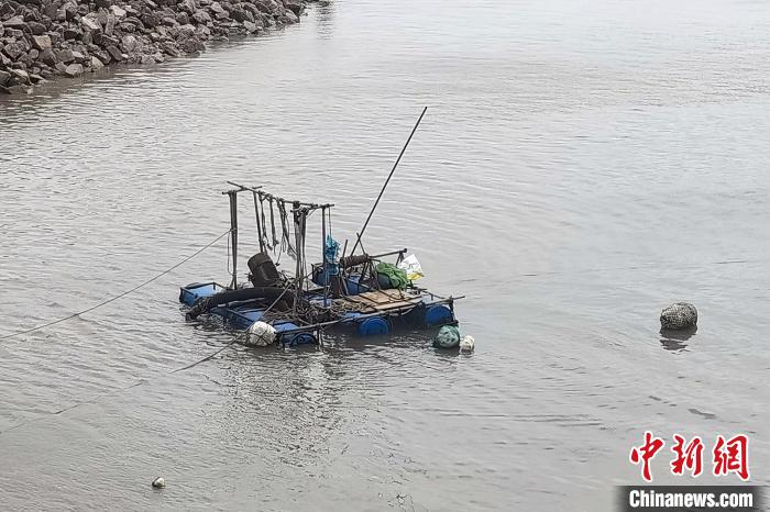 福州海警巧用无人机破非法采矿案 查扣海砂5000余吨